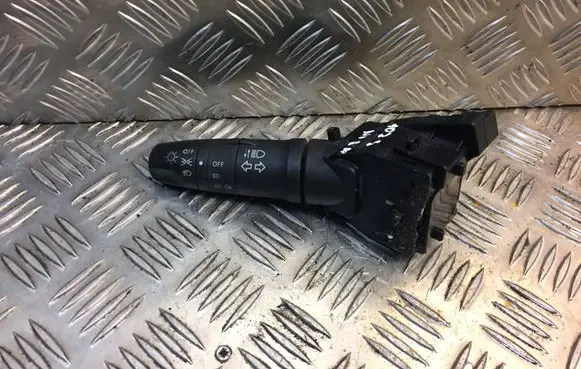 Nissan X-Trail T30 Light switch 255408H700