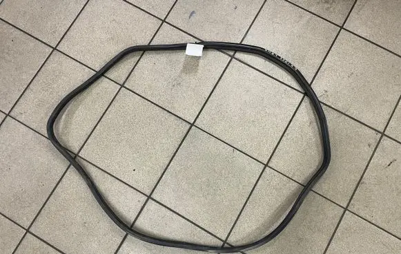 Mercedes-Benz Vito Viano W639 Rear door rubber seal (on body) A6396712720
