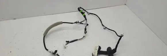 Toyota RAV 4 (XA50) Rear door wiring loom