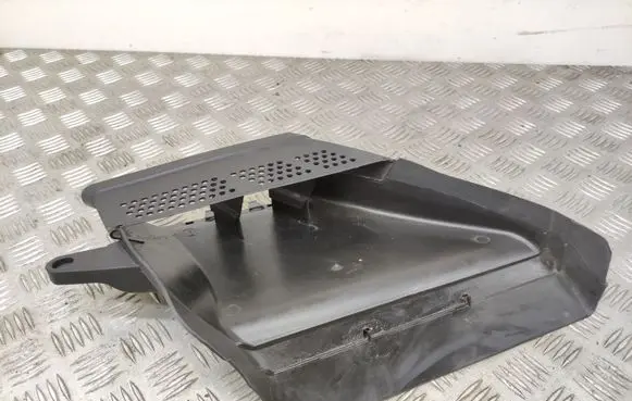 Audi A4 S4 B8 8K Air intake duct part 8K0129618