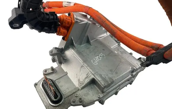 Volvo EX30 Voltage converter inverter 32426541