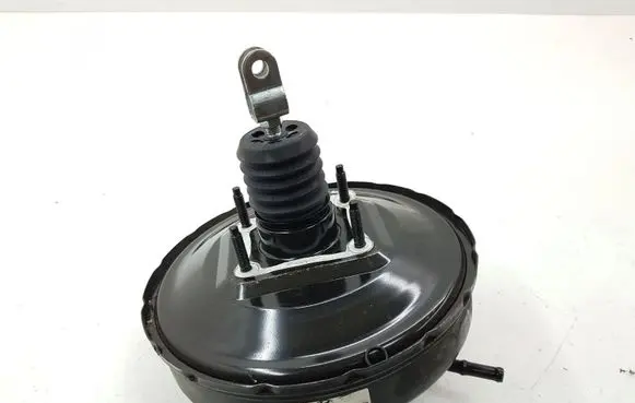 Hyundai Veloster Brake booster