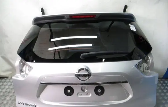 Nissan X-Trail T32 Truck tailgate 