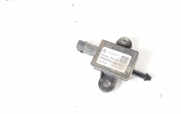 Mercedes-Benz SLK R172 Airbag deployment crash/impact sensor A1729058300
