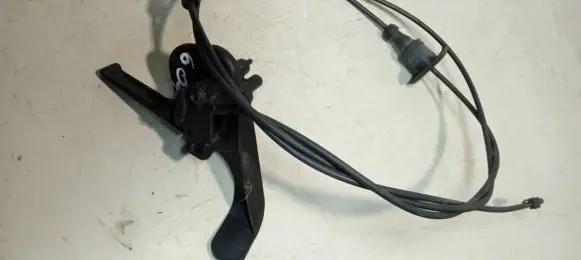 Engine bonnet/hood lock release cable
