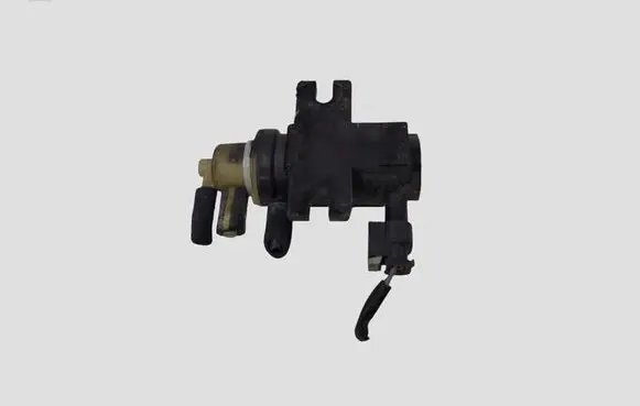 Mercedes-Benz C W204 Turbo solenoid valve A0091533128 70078208