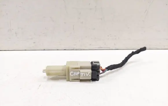 Chevrolet Captiva Brake pedal sensor switch 96628565 3049A