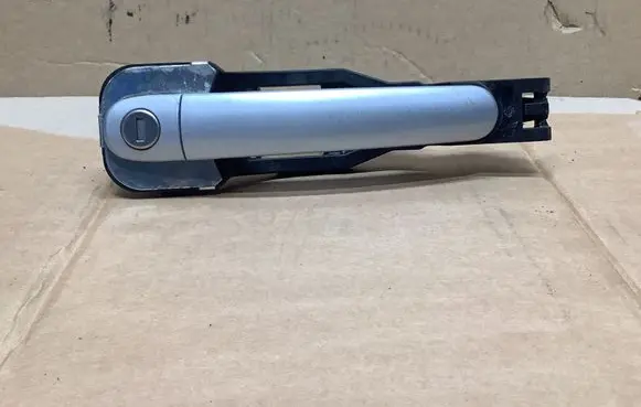 Seat Leon (1P) Front door exterior handle 3B0837207