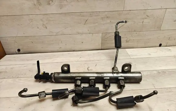Fiat Croma Fuel main line pipe 55209575 0445214058