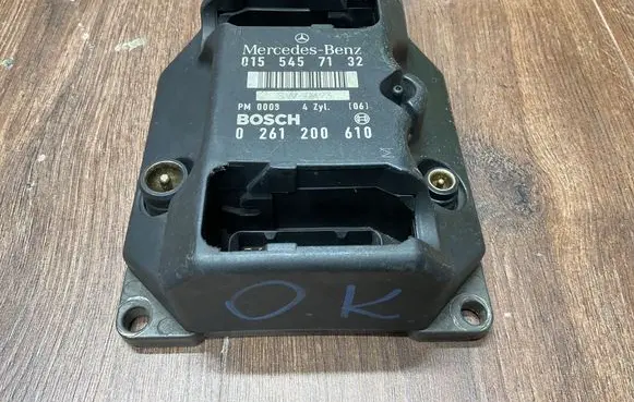 Mercedes-Benz C W202 Engine control unit/module 0261200610 0155457132