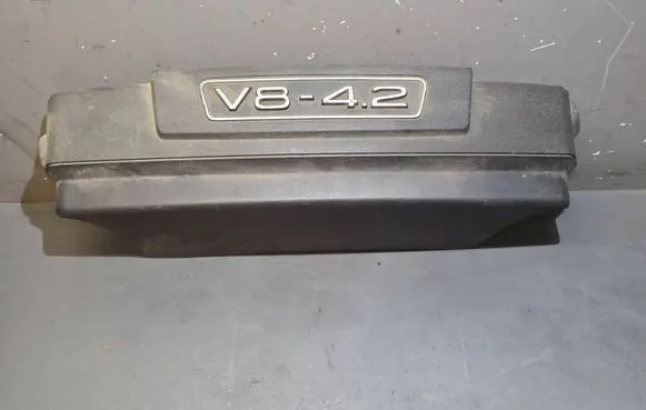 Audi A8 S8 D3 4E Engine cover (trim) 077103925E