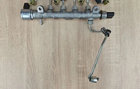 Fuel main line pipe