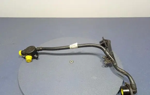 Maserati Levante Breather hose/pipe 000300146