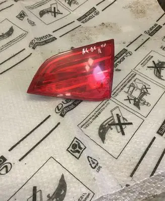 Audi A4 S4 B8 8K Tailgate rear/tail lights
