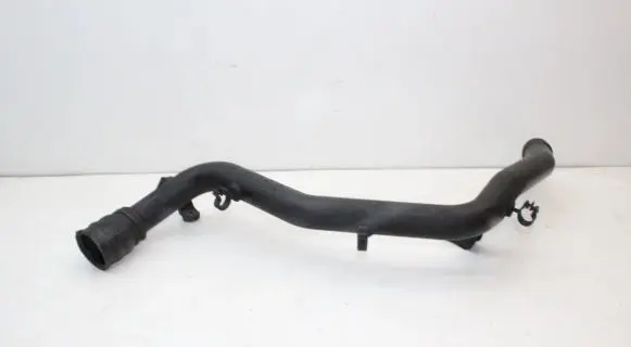 Audi Q7 4L Intercooler hose/pipe 7L6145770M