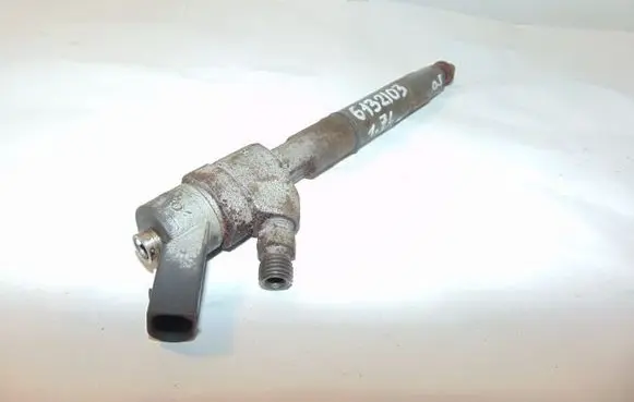 Mercedes-Benz A W168 Fuel injector A6680700987
