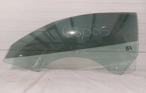 Ford Mustang VI Front door window/glass (coupe) FR3B6321411AE
