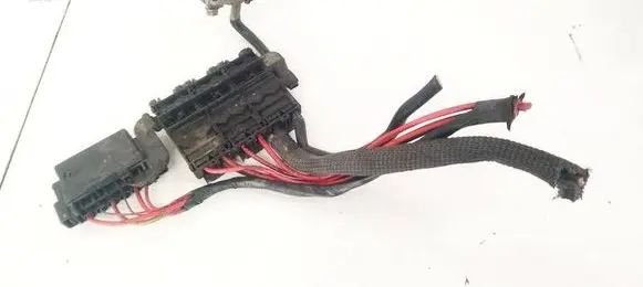 Skoda Praktik (5J8) Fuse box set 5J0937548