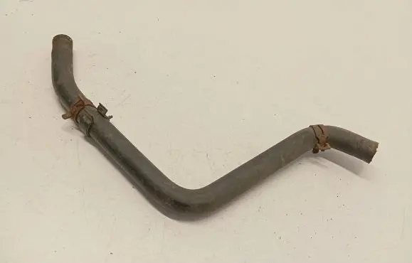 Volkswagen Transporter - Caravelle T4 Engine coolant pipe/hose 074121109A
