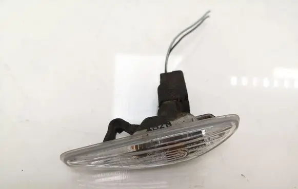 Mazda 6 Front fender indicator light