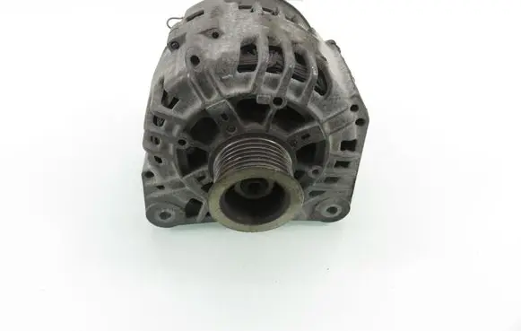 Renault Megane II Generator/alternator 8200667611 SG12B124 2543559A
