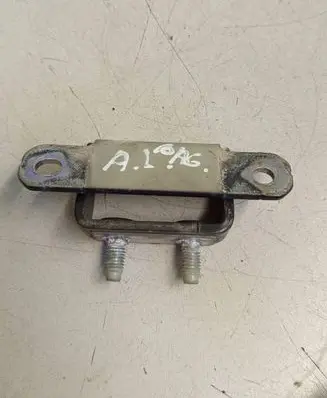 KIA Soul Tailgate/trunk/boot hinge