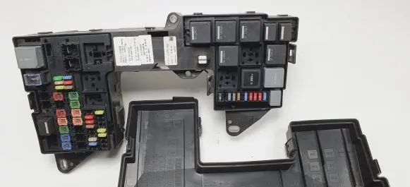 Jaguar XF X250 Fuse box set AX23-14290-BB