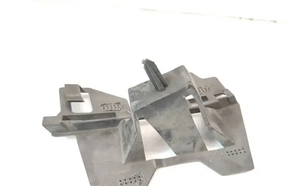 Volvo XC60 Front bumper mounting bracket 30796166