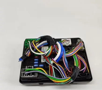 Nissan Qashqai J12 Fuse module 284B76RA2D