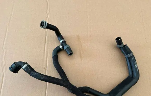 Audi A6 C7 Engine coolant pipe/hose 4G0145919AC