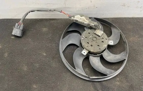Audi Q7 4L Electric radiator cooling fan 7L0959455 0130303292 7L0959455C