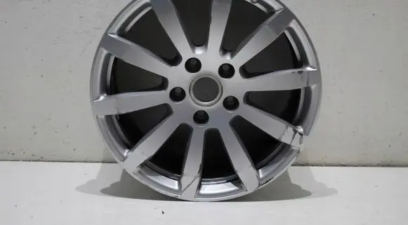 Porsche Cayenne (9Y0 9Y3) R19 alloy rim 