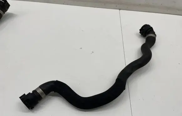 BMW 5 F10 F11 Engine coolant pipe/hose 7805796