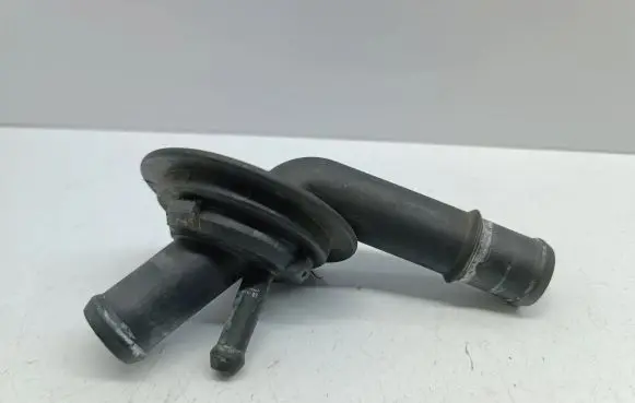 Mercedes-Benz CL C215 Engine coolant pipe/hose 2208320015