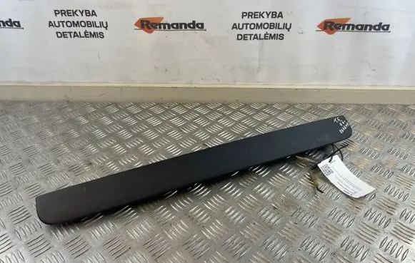 Volkswagen Transporter - Caravelle T5 Trunk door license plate light bar 7H0827329E