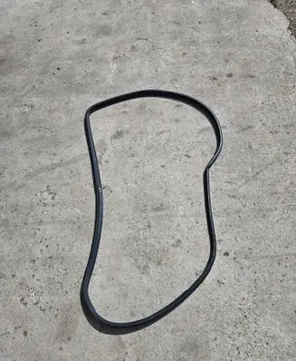 Toyota Prius (XW50) Front door rubber seal