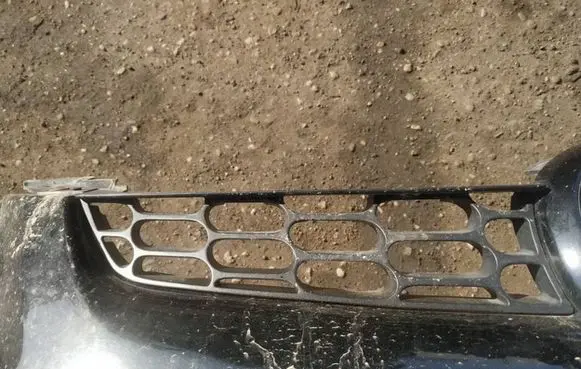 Mazda CX-7 Front grill