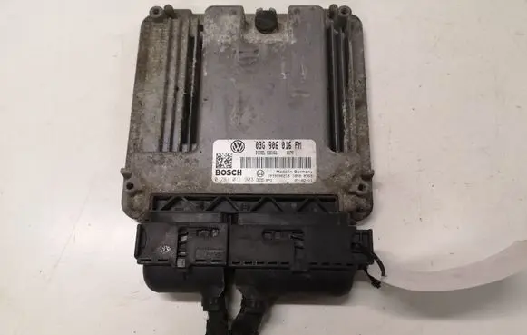 Volkswagen Golf V Engine control unit/module 03G906016FM 0281011903 1039S06218