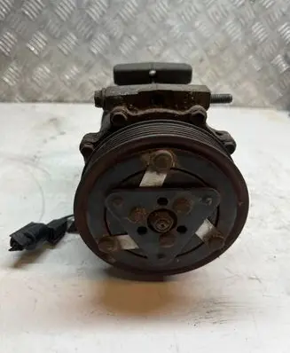 Volvo S40, V40 Air conditioning (A/C) compressor (pump) SD7H15 8200040681