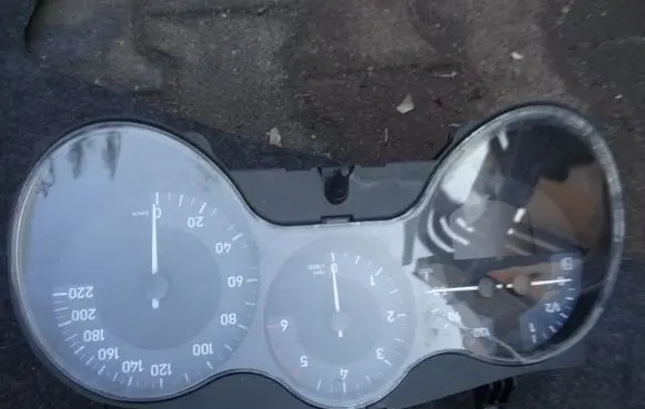 Seat Leon (1P) Speedometer (instrument cluster) xxxxxxx