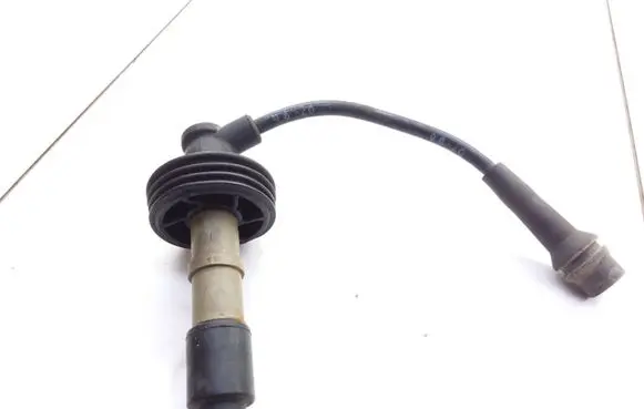Volvo S40, V40 Ignition plug leads 12232