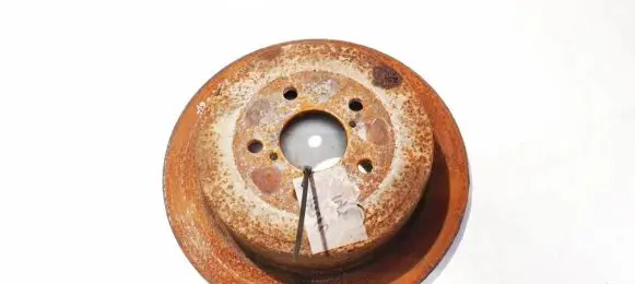 Subaru Forester SH Rear brake disc neventiliuojamas