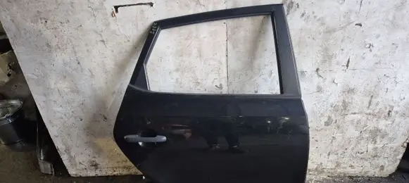 Hyundai i30 Rear door 