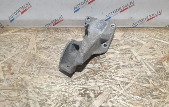 BMW Z4 E85 E86 Engine mounting bracket 6765965 22116765965