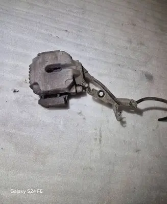 BMW 5 E60 E61 Front brake caliper