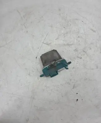Audi Q7 4L Heater blower motor/fan resistor 7L0907521B 3071210351 52420686