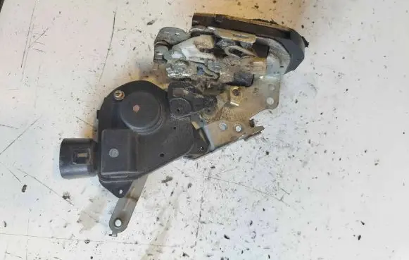 Front door lock