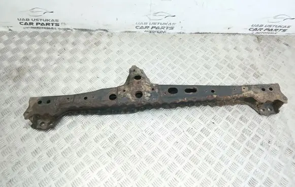 Toyota Avensis T270 Front subframe