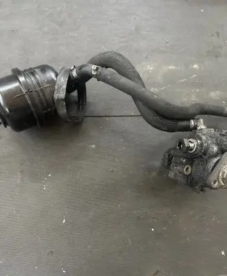 Audi A6 S6 C6 4F Power steering pump