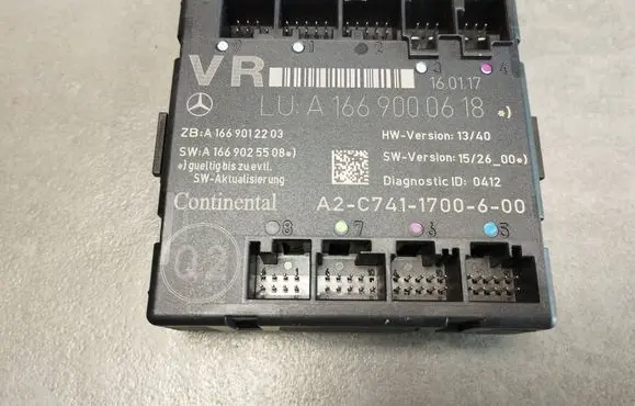 Mercedes-Benz B W246 W242 Door control unit/module A1669000618